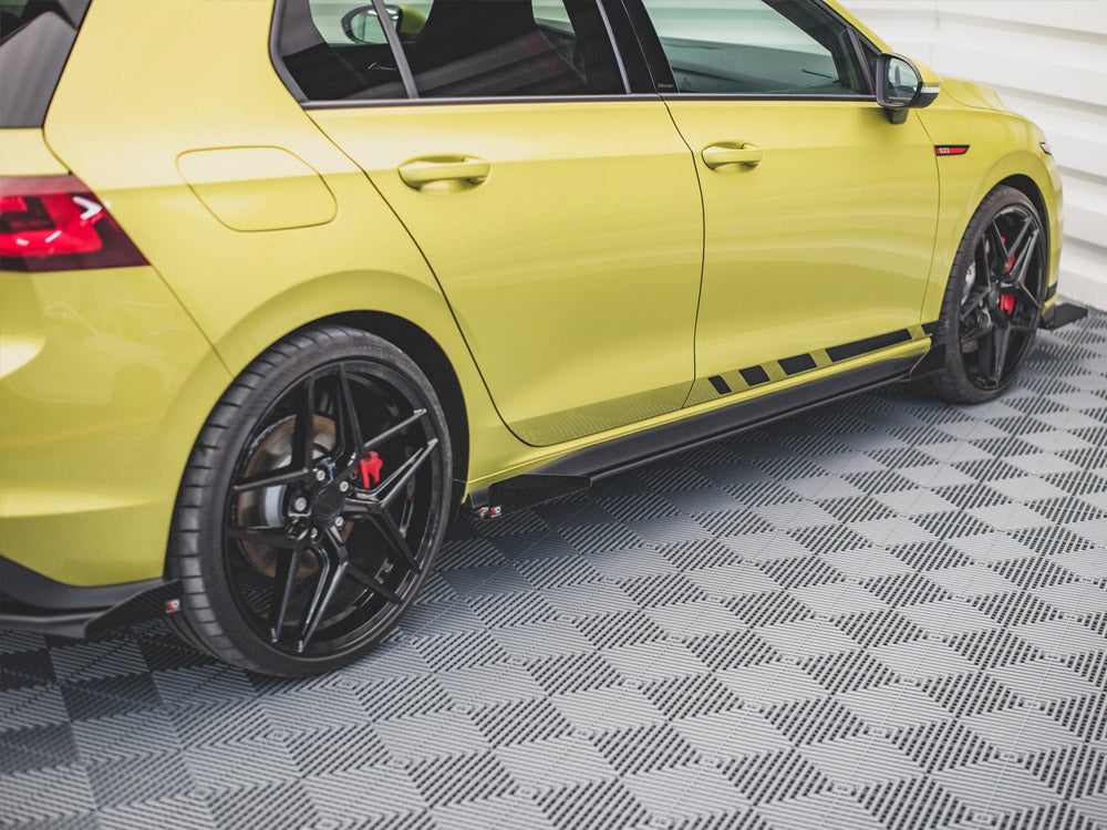 Street Pro Side Skirts Diffusers + Flaps Volkswagen Golf Gti / Gte / Gti Clubsport / R-Line Mk8