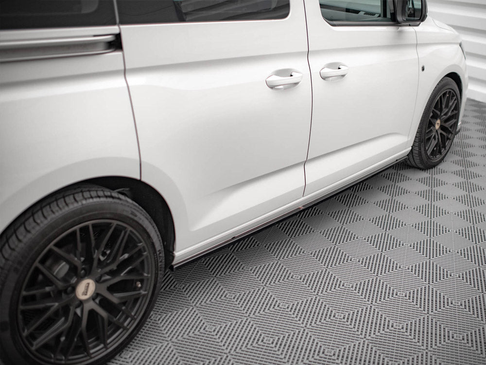 Side Skirts Diffusers Vw Caddy Mk5 / Ford Transit Connect Mk3