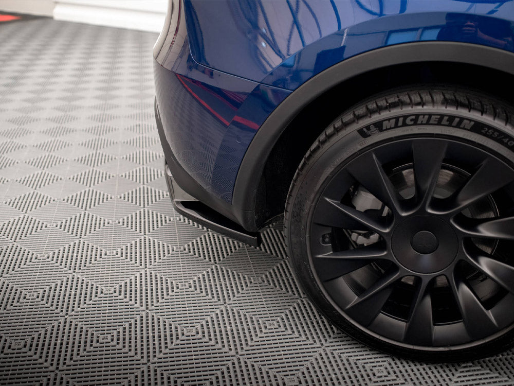 Rear Splitter (Vertical Bars) Tesla Model Y