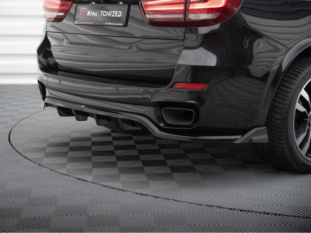 Central Rear Splitter (Vertical Bars) Bmw X5 M-Pack F15
