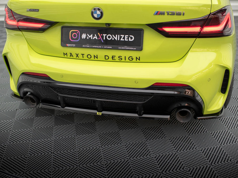 Central Rear Splitter V.2 Bmw M135I F40