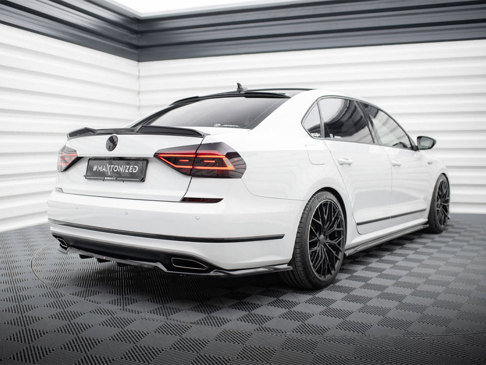 Rear Splitter (Vertical Bars) Volkswagen Passat Gt B8 Facelift Usa