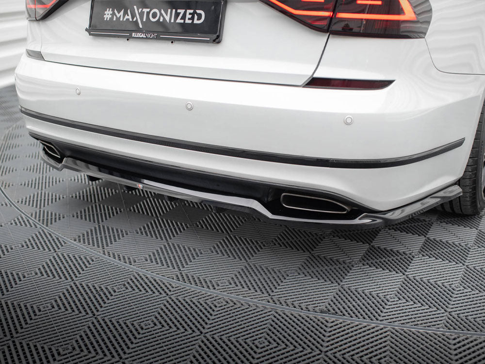 Rear Splitter (Vertical Bars) Volkswagen Passat Gt B8 Facelift Usa