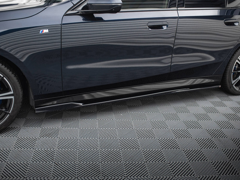Side Skirts Diffusers V.2 Bmw 5 M-Pack G60
