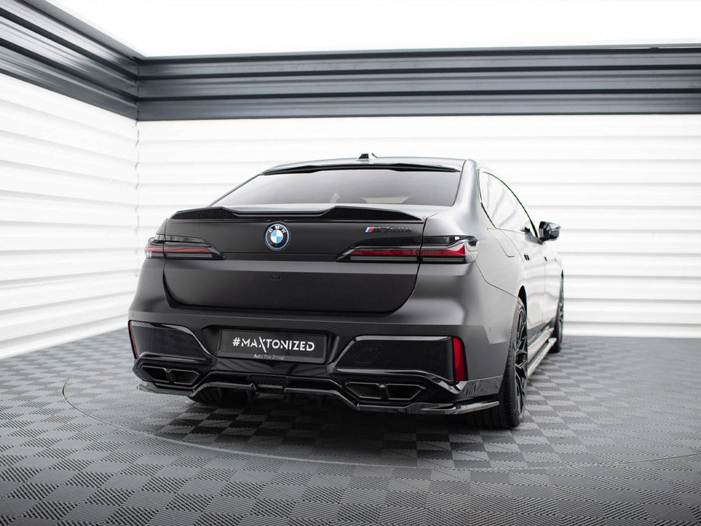 Central Rear Splitter (Vertical Bars) Bmw M760E G70