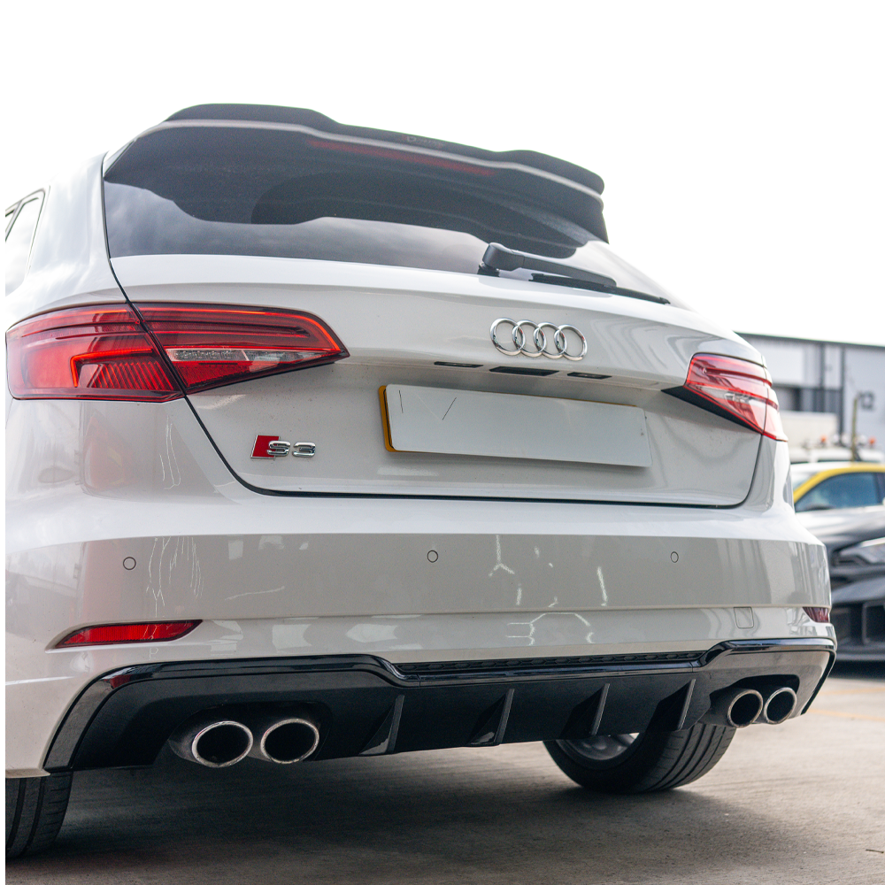 AUDI A3/S3 8V FACELIFT SPORTBACK 5 DOOR GLOSS BLACK DIFFUSER