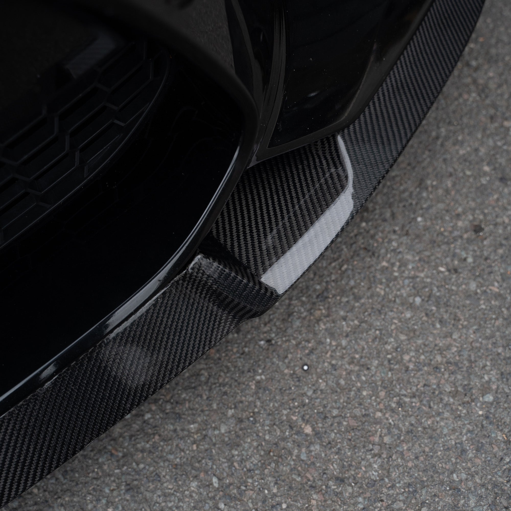 BMW M2 F87 N55(OG) 2015-2017 CARBON FIBRE SPLITTER V2