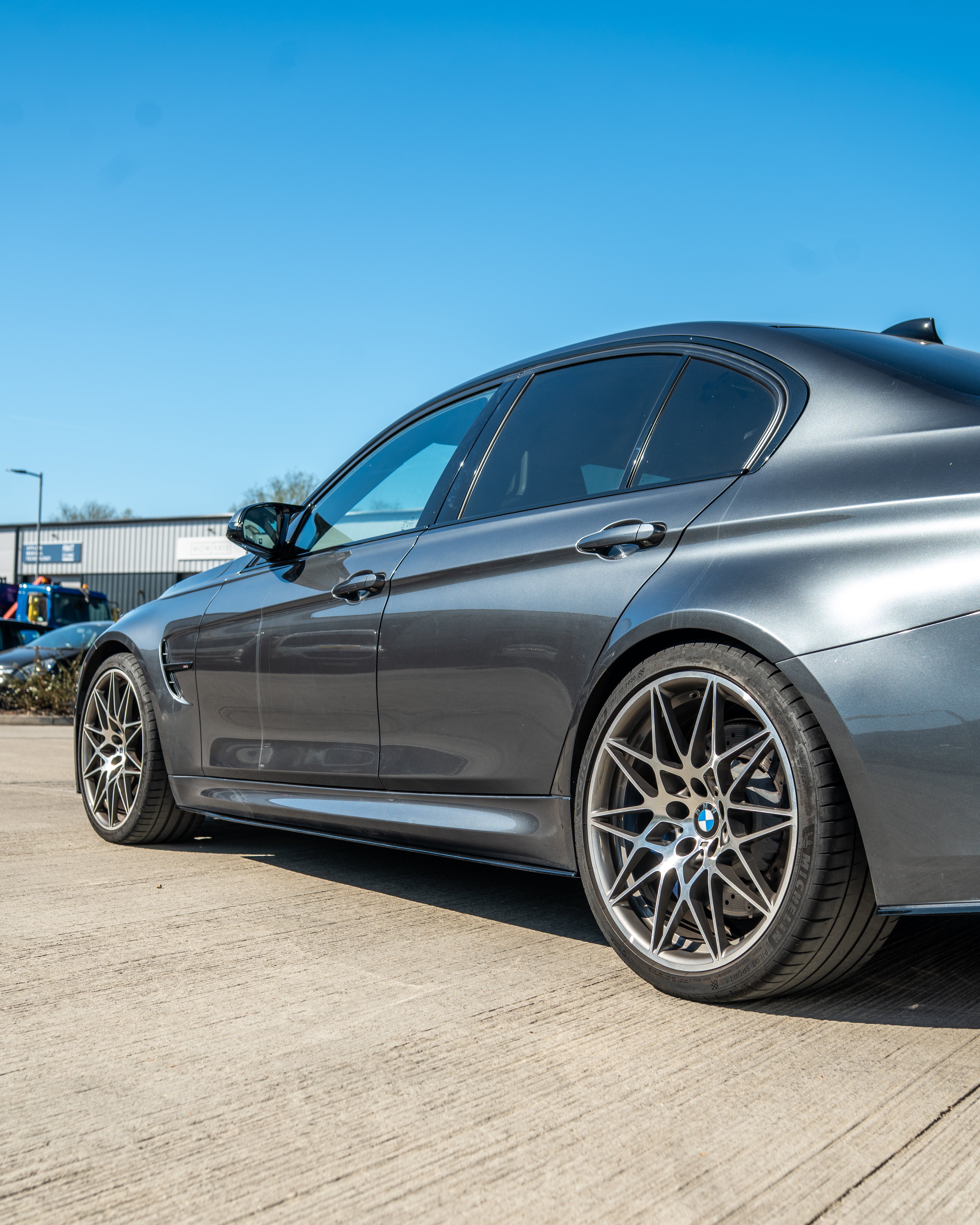 BMW M3 (F80) FULL GLOSS BLACK KIT