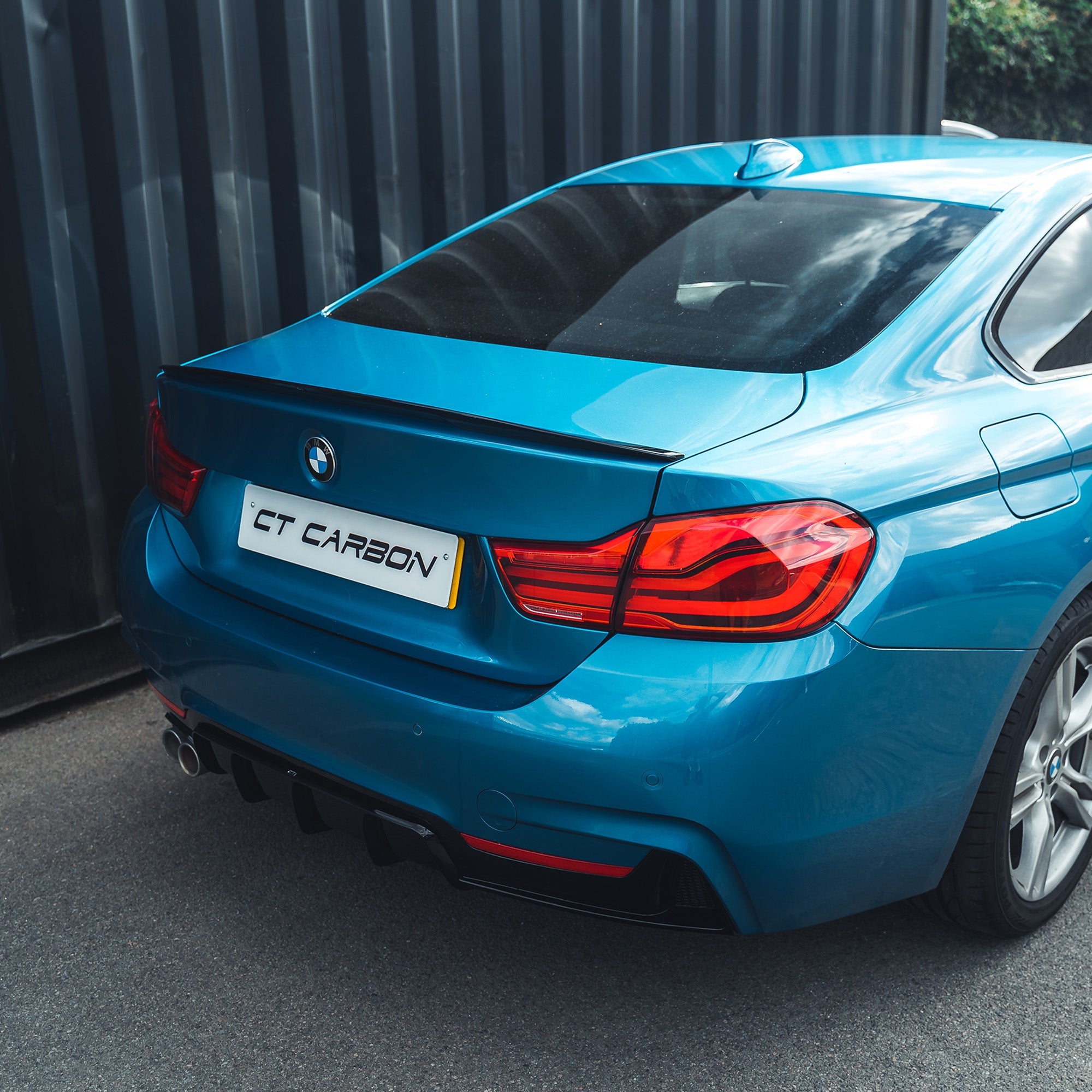 BMW 4 SERIES F32 GLOSS BLACK FULL KIT (TWIN EXHAUST) - MP STYLE - BLAK BY CT CARBON