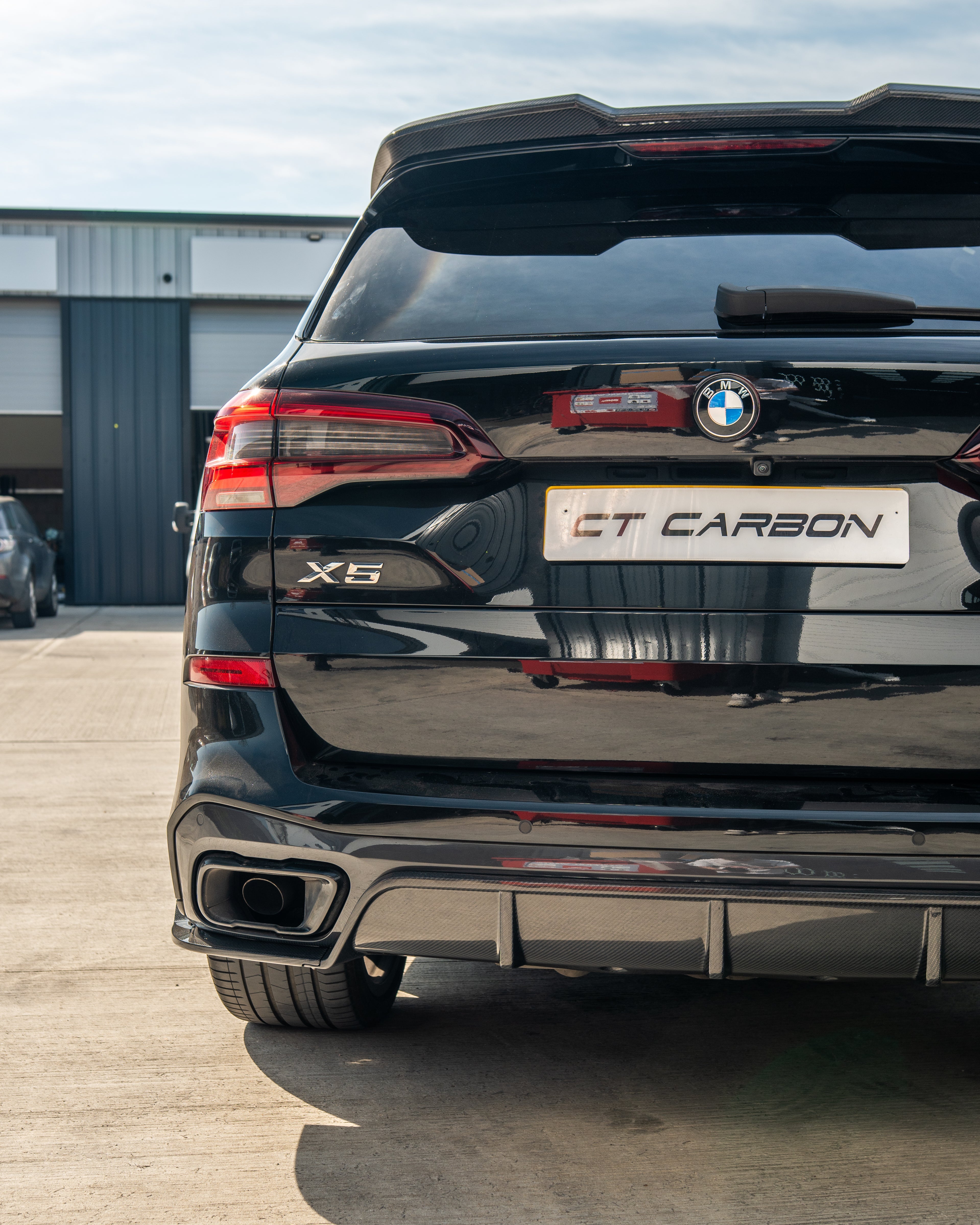 BMW G05 X5 FULL CARBON FIBRE KIT - V1