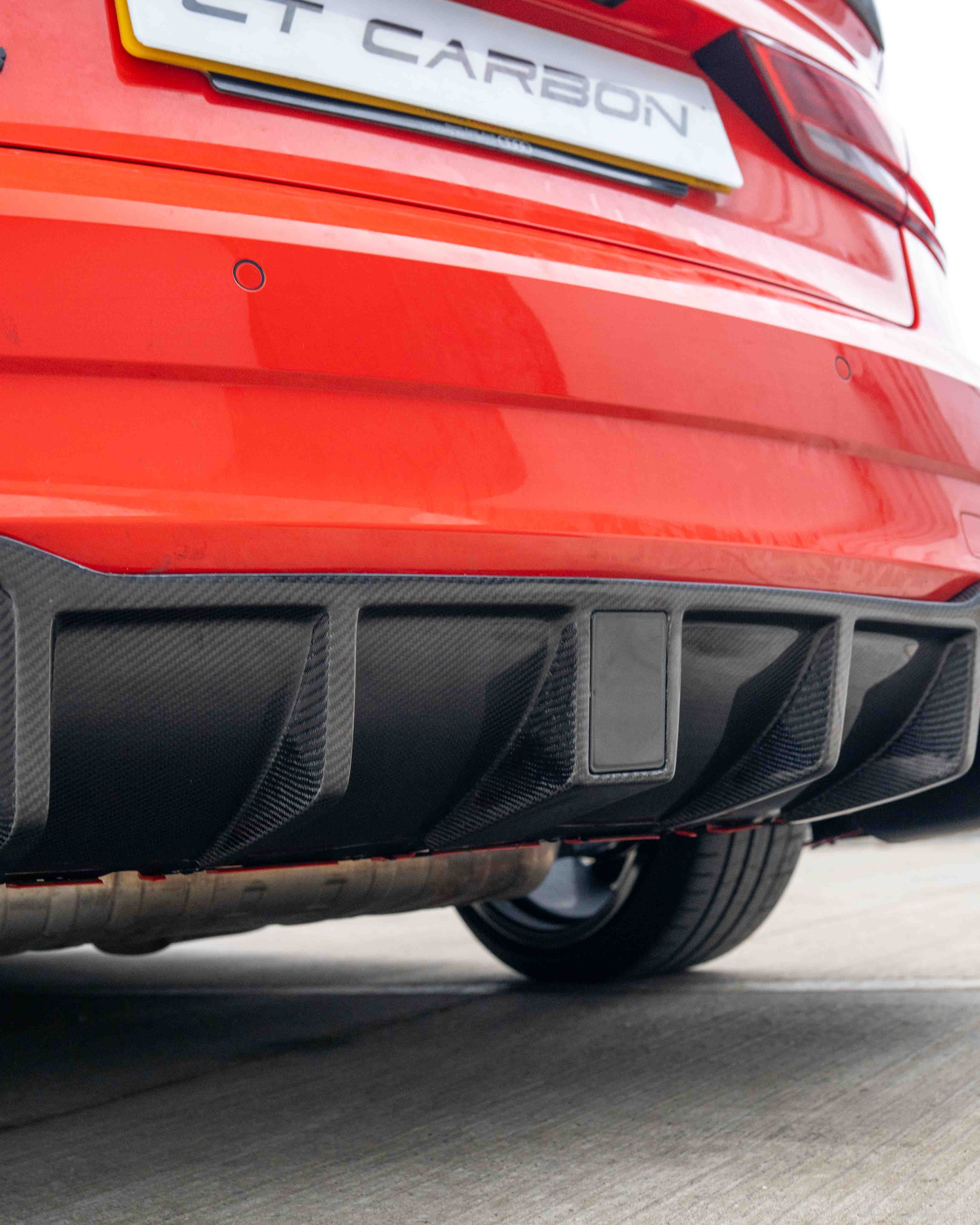 AUDI RS3 8V SALOON REAR CARBON DIFFUSER WITH DTM LIGHT