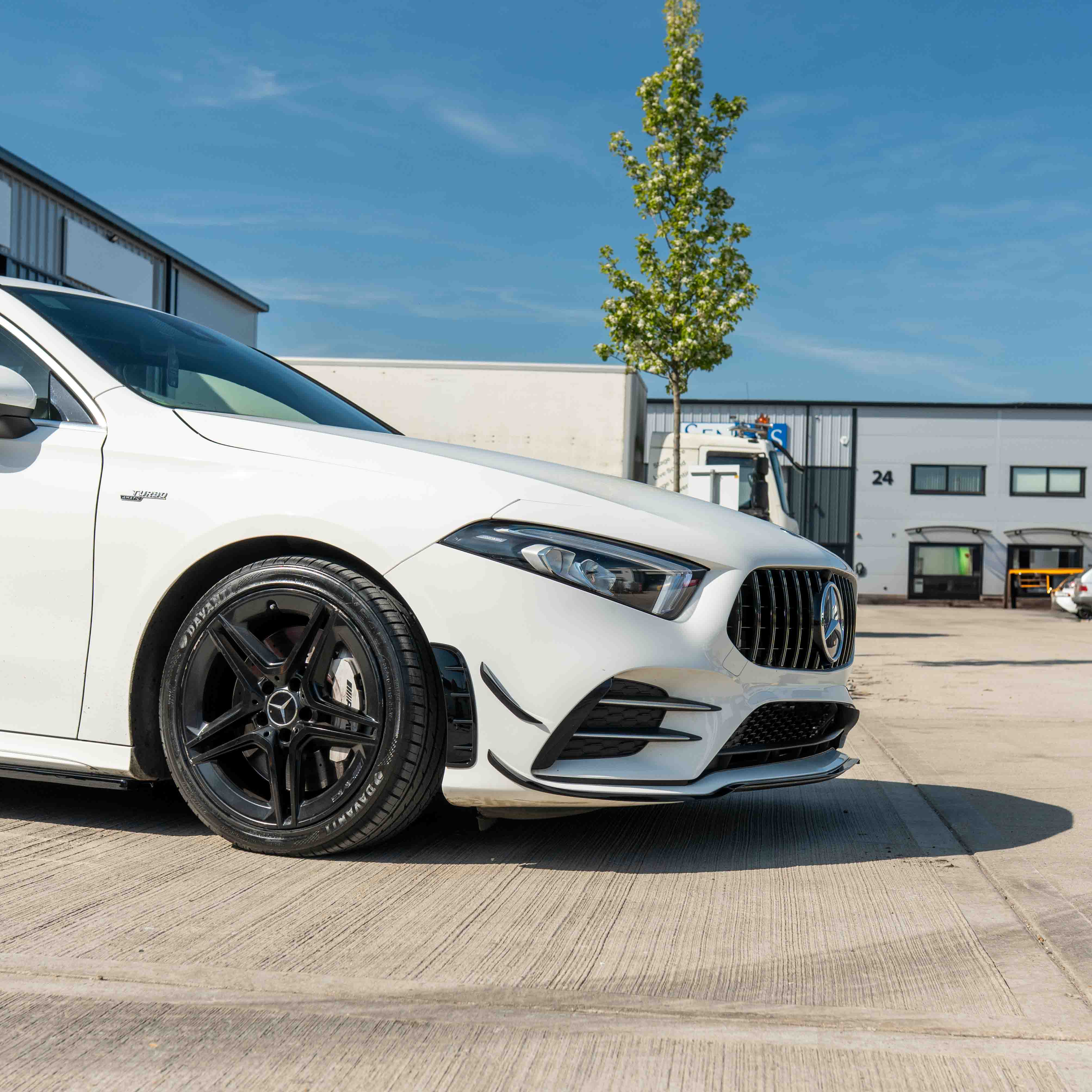 MERCEDES A-CLASS V177 & W177 2018-2022 GLOSS BLACK SPLITTER & CANARDS