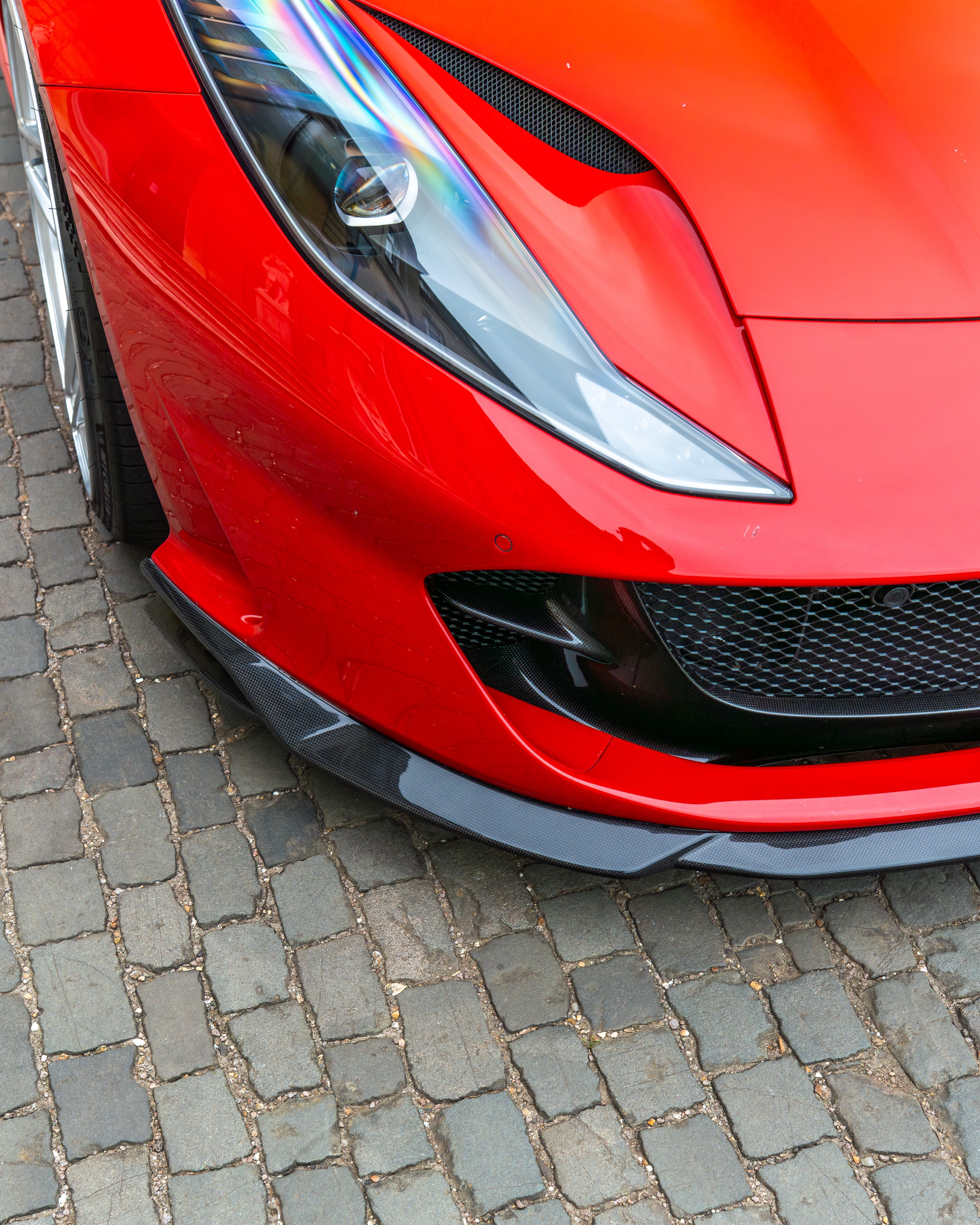 FERRARI 812 SUPERFAST & GTS CARBON FIBRE SPLITTER- CT DESIGN