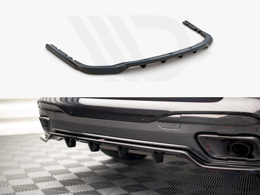 Central Rear Splitter (Vertical Bars) Bmw X7 M-Pack G07