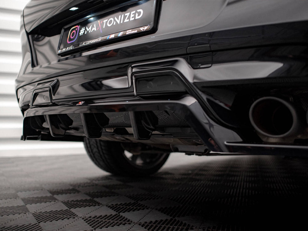 Central Rear Splitter (Vertical Bars) Bmw X6 M F96