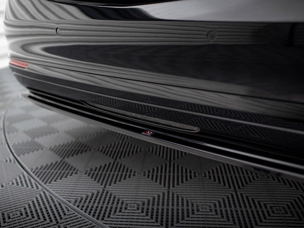 Central Rear Splitter V.2 Mercedes-Benz S W222