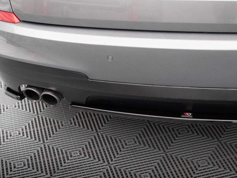 Central Rear Splitter Bmw 5 Gt M-Pack F07