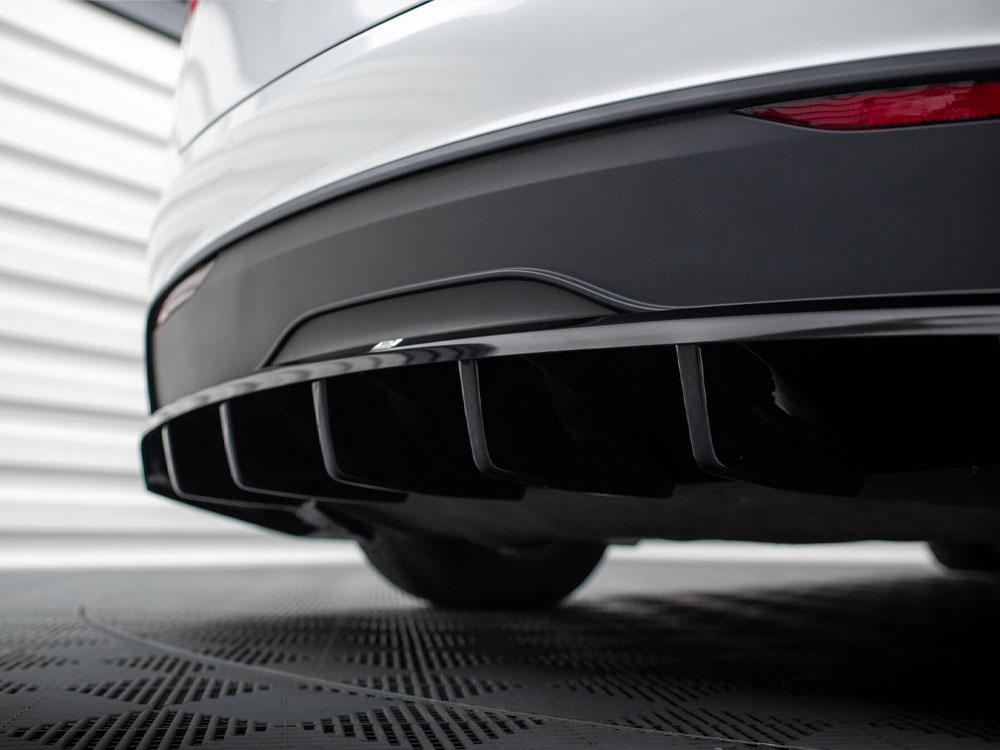 Rear Splitter (Vertical Bars) Tesla Model X Mk1 Facelift