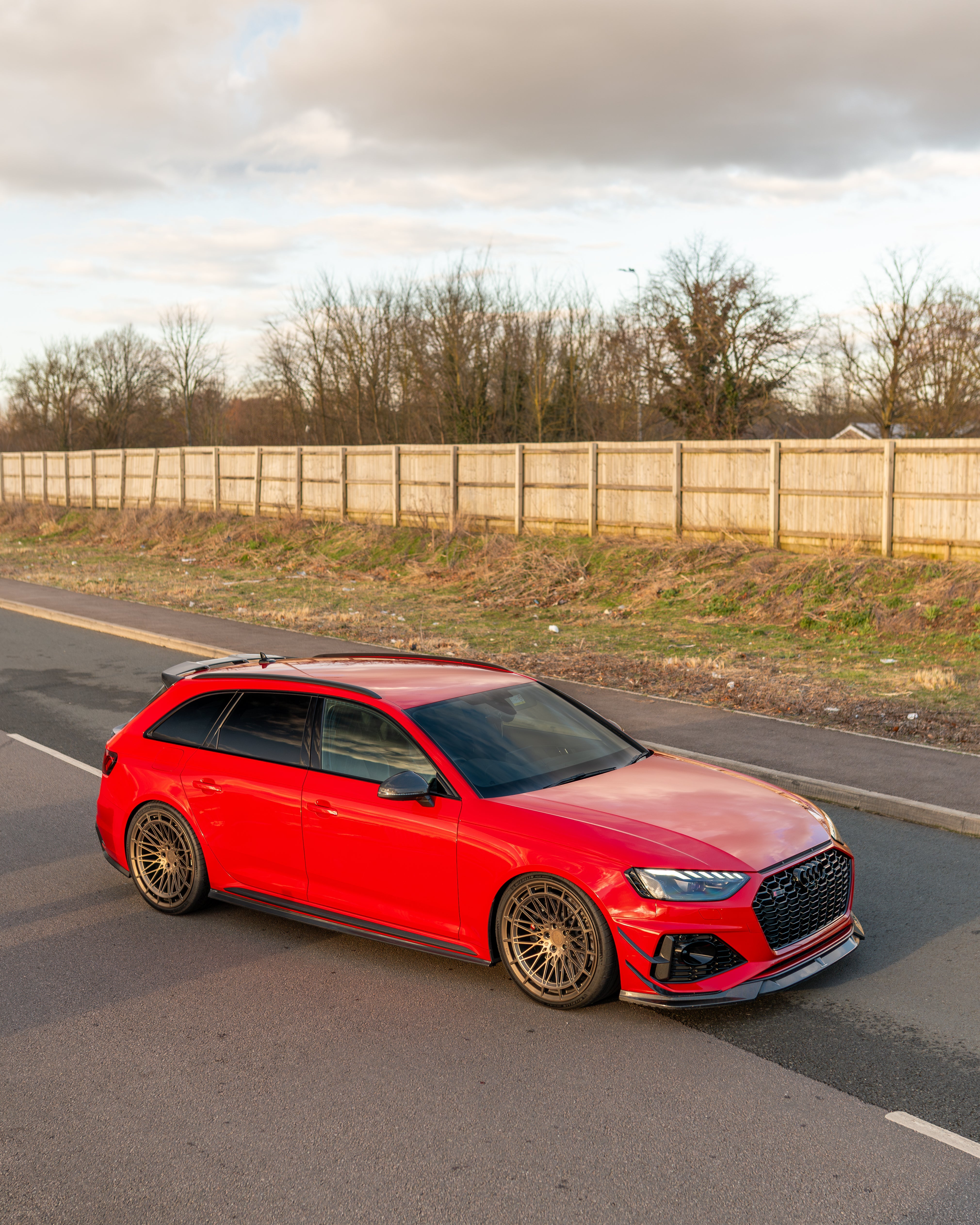 AUDI RS4 B9.5 CARBON FIBRE SIDE SKIRTS - CT DESIGN