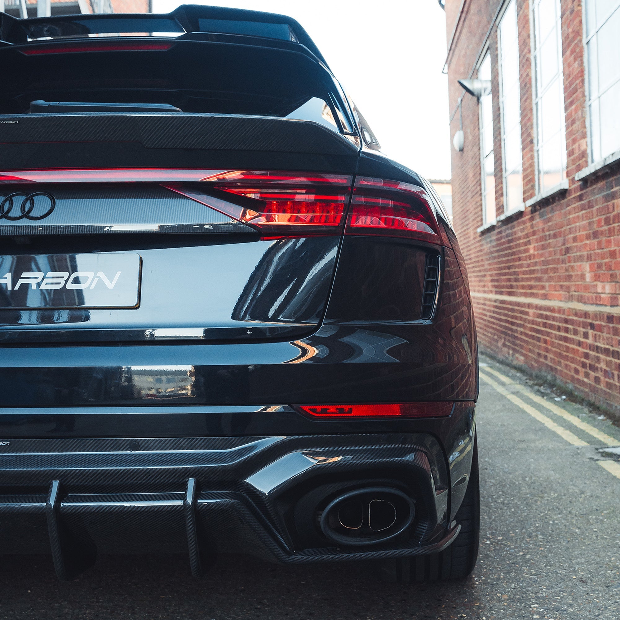 AUDI RSQ8 2020-2025 CARBON FIBRE FULL KIT - CT DESIGN