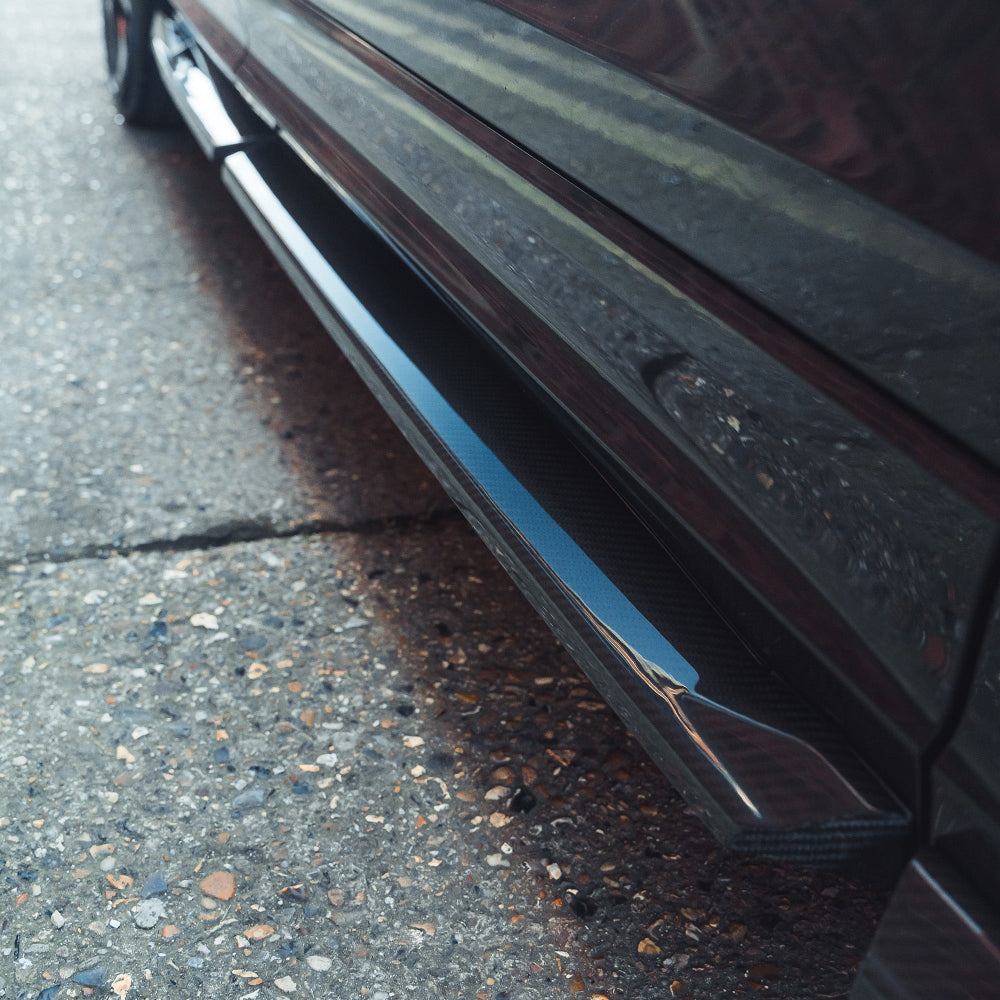 AUDI RSQ8 2020+ CARBON FIBRE SIDE SKIRTS - CT CARBON