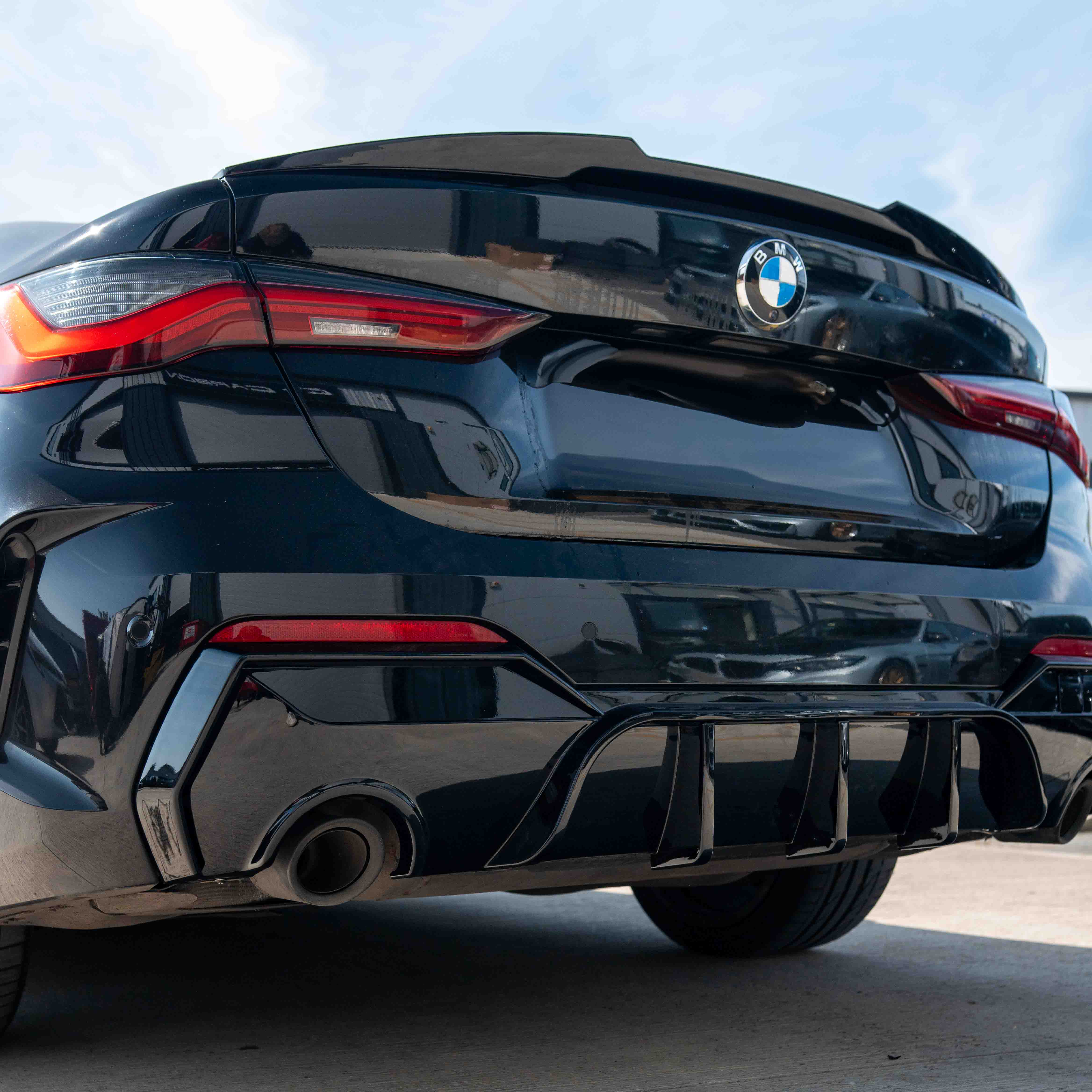 BMW 4 SERIES G22 GLOSS BLACK SPOILER - MP STYLE