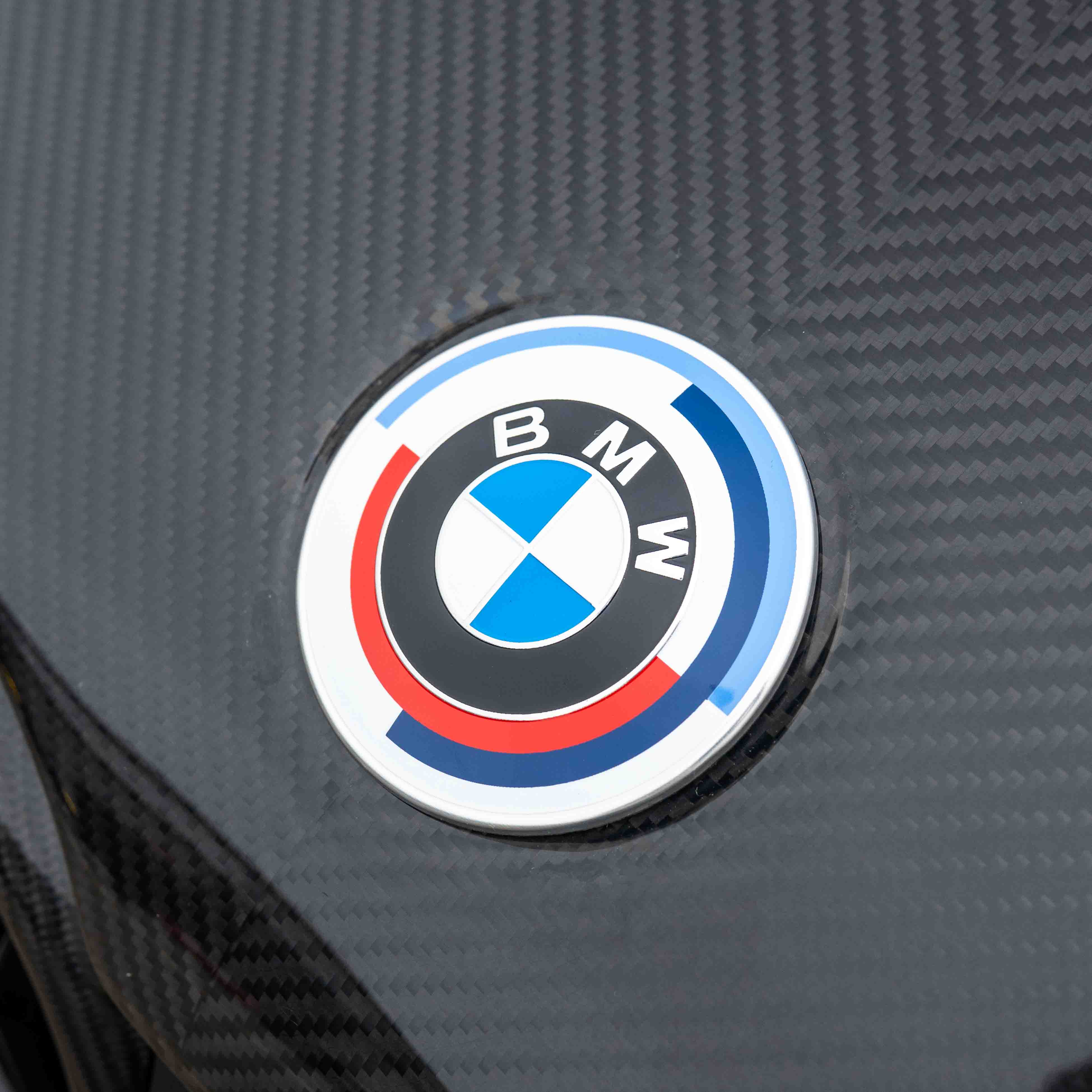 BMW F90 M5 & G30 5 SERIES CARBON FIBRE BONNET