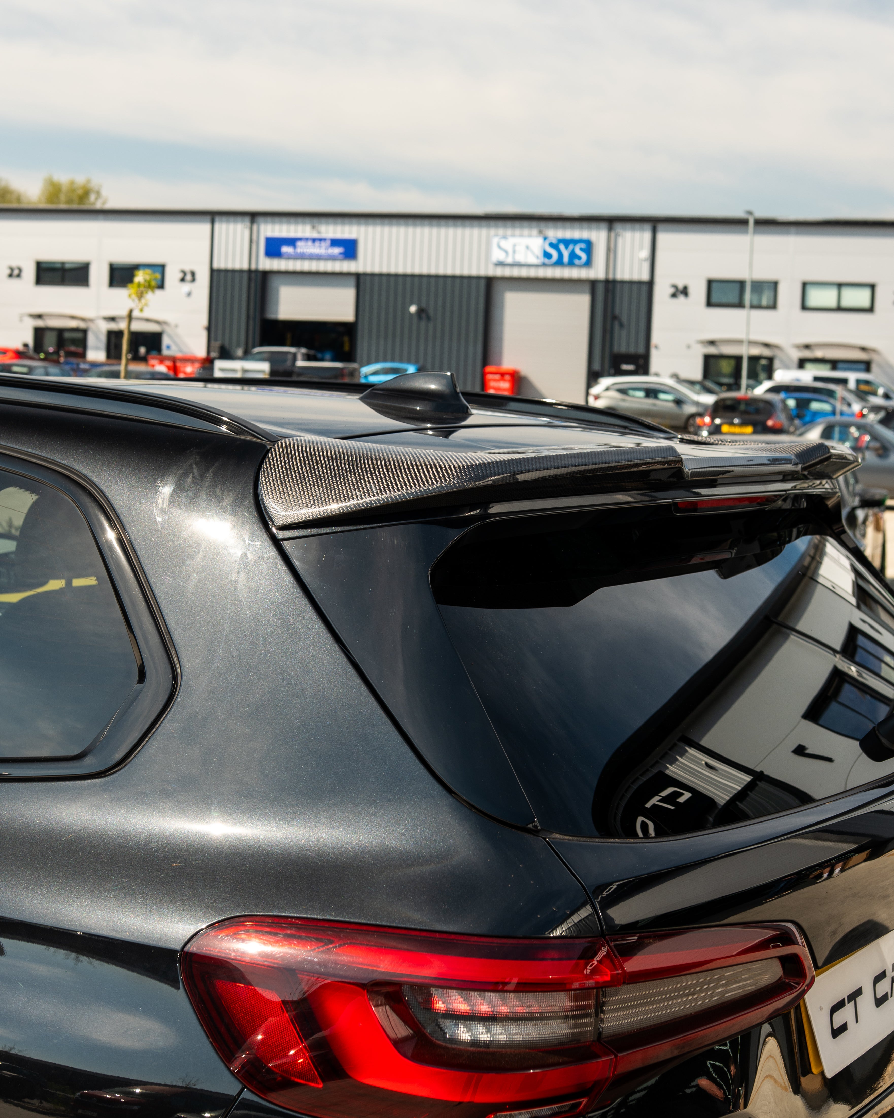 BMW G05 X5 FULL CARBON FIBRE KIT - V1