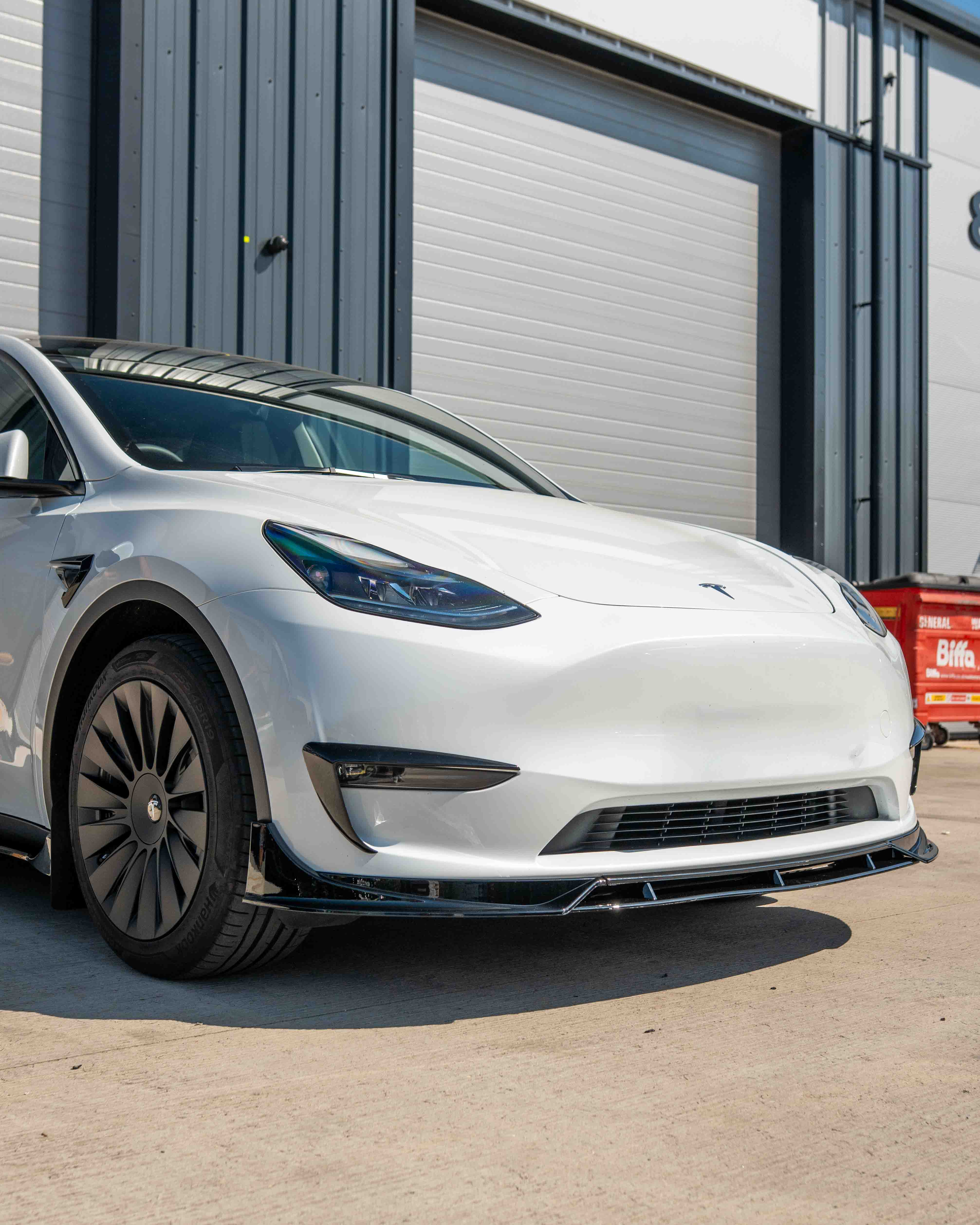 TESLA MODEL Y FULL GLOSS BLACK KIT - BLAK BY CT CARBON