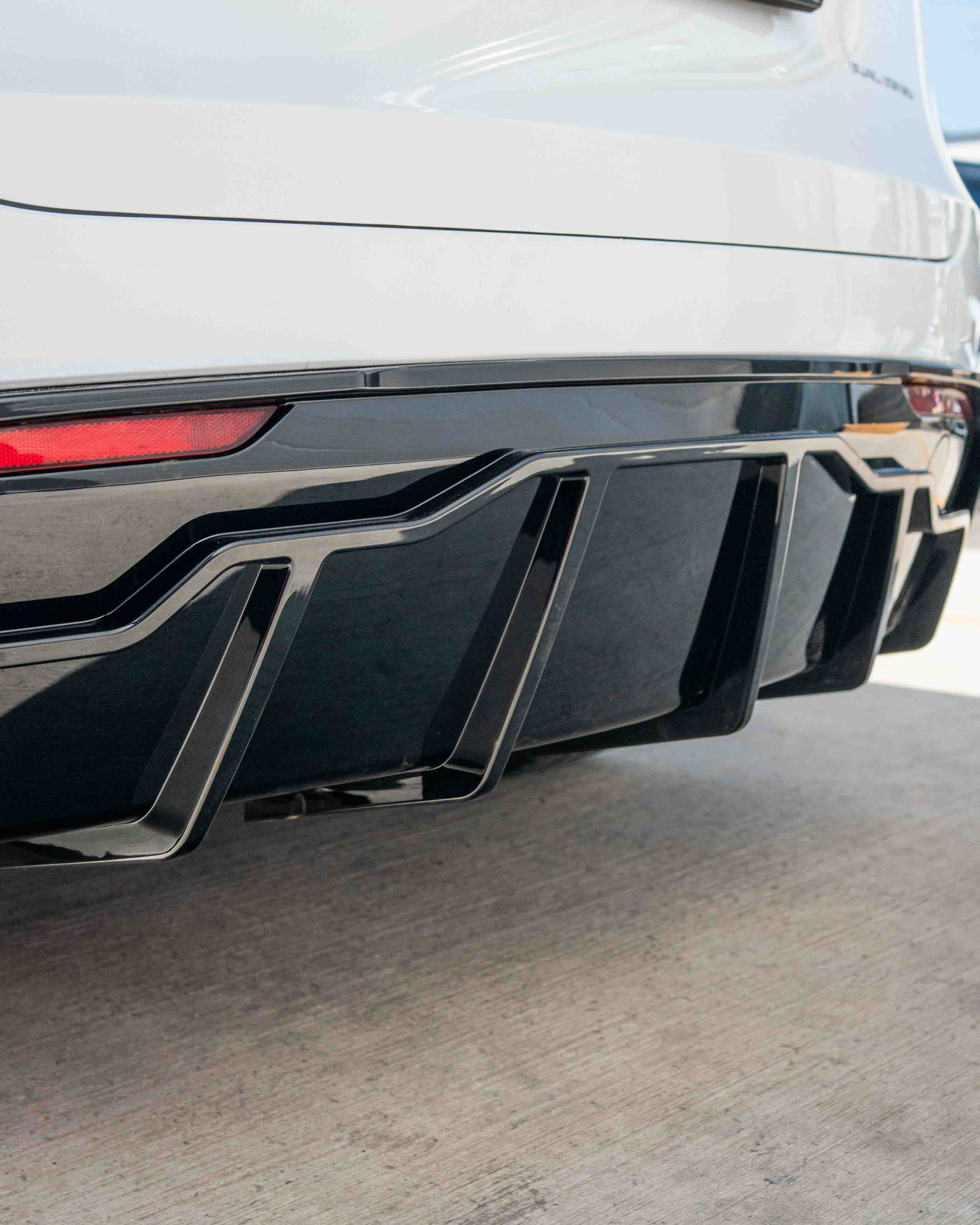 TESLA MODEL Y FULL GLOSS BLACK KIT - BLAK BY CT CARBON