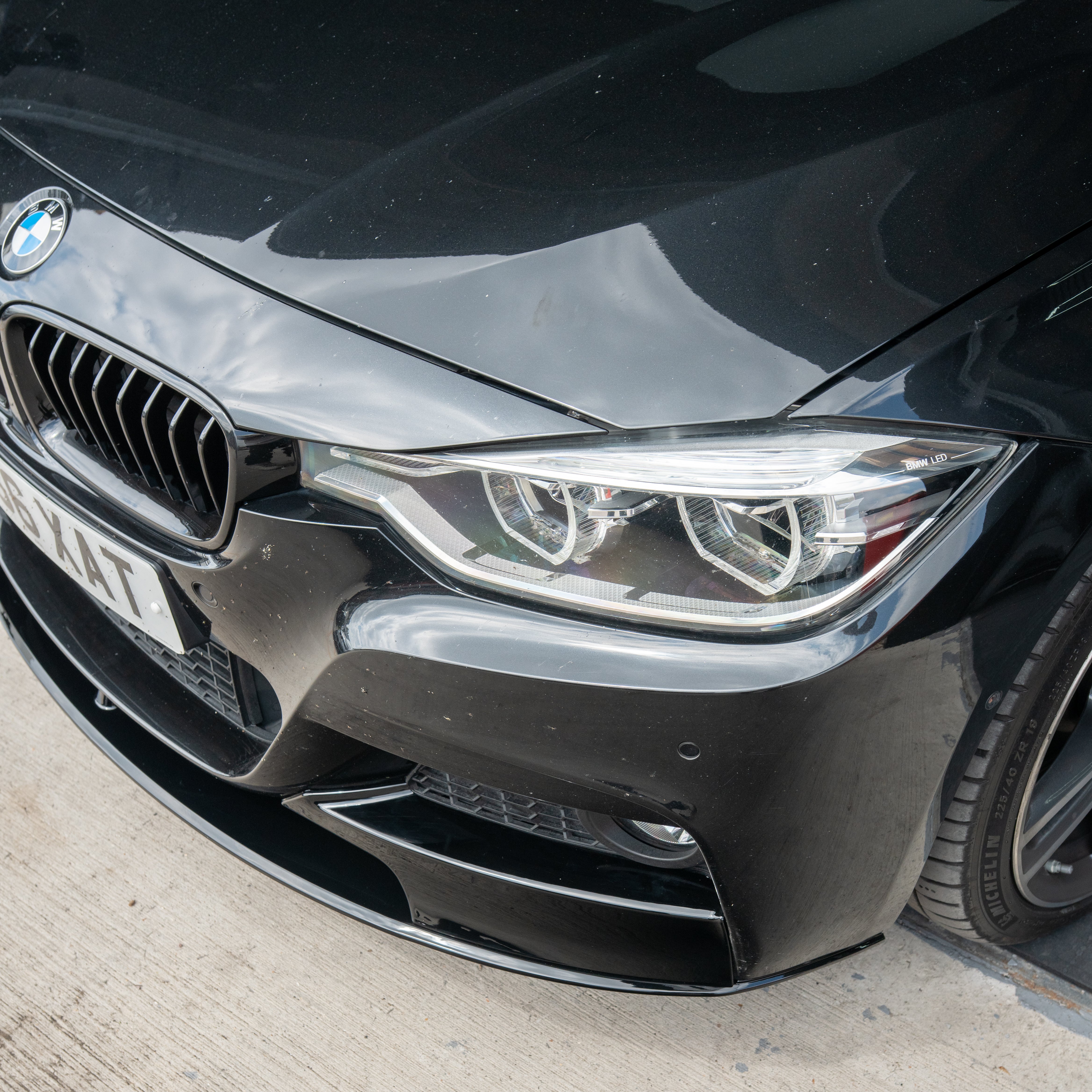BMW 3 SERIES F30/F31 GLOSS BLACK SPLITTER - MP STYLE - BLAK BY CT CARBON