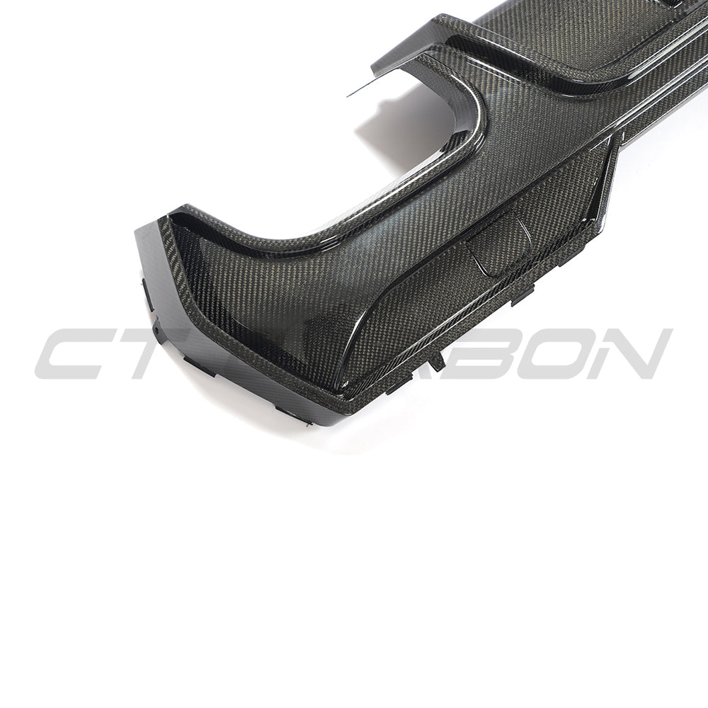 BMW 4 SERIES 2020+ G22/G23 QUAD TIP CARBON FIBRE DIFFUSER