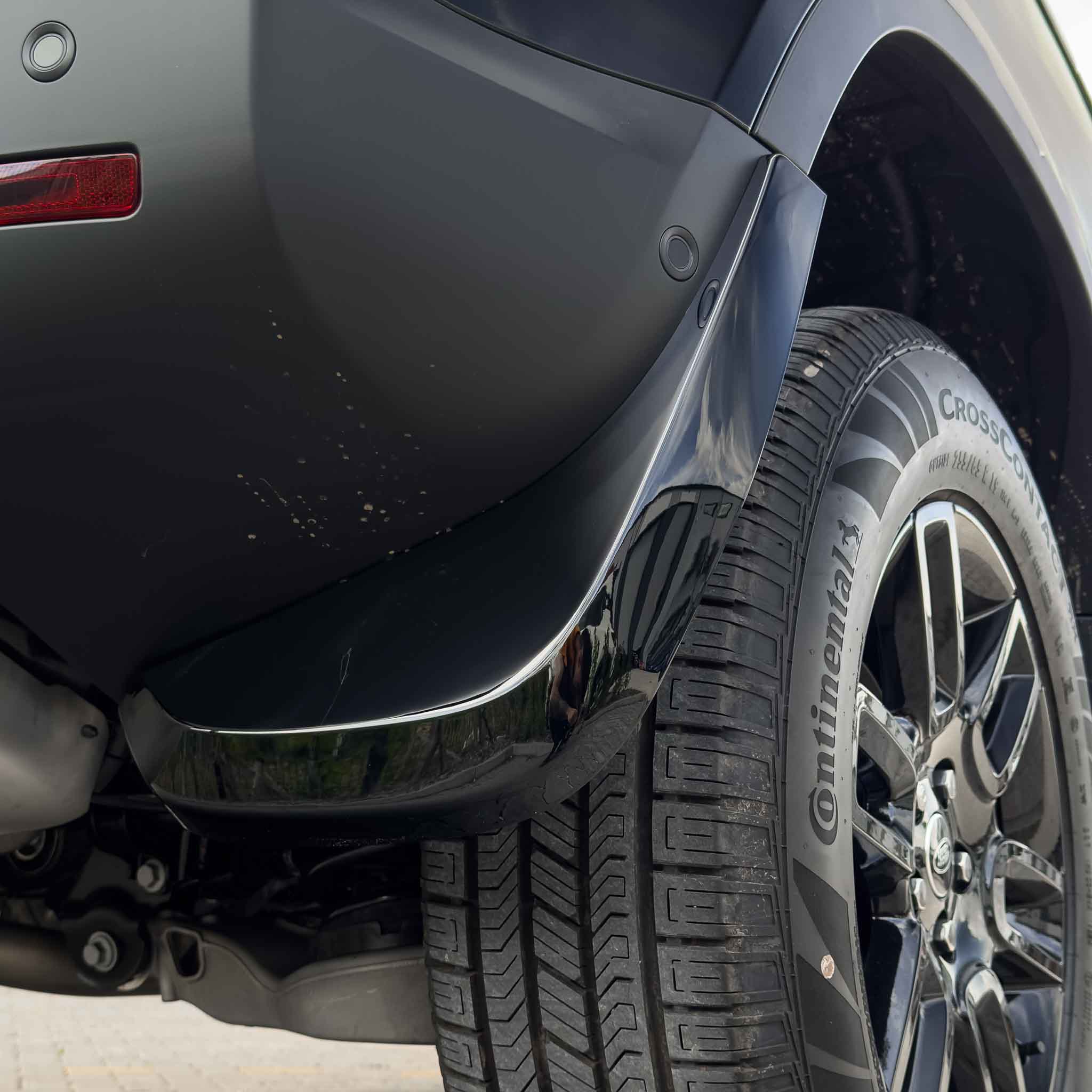 LAND ROVER DEFENDER L663 110 & 90 GLOSS BLACK MUD FLAPS