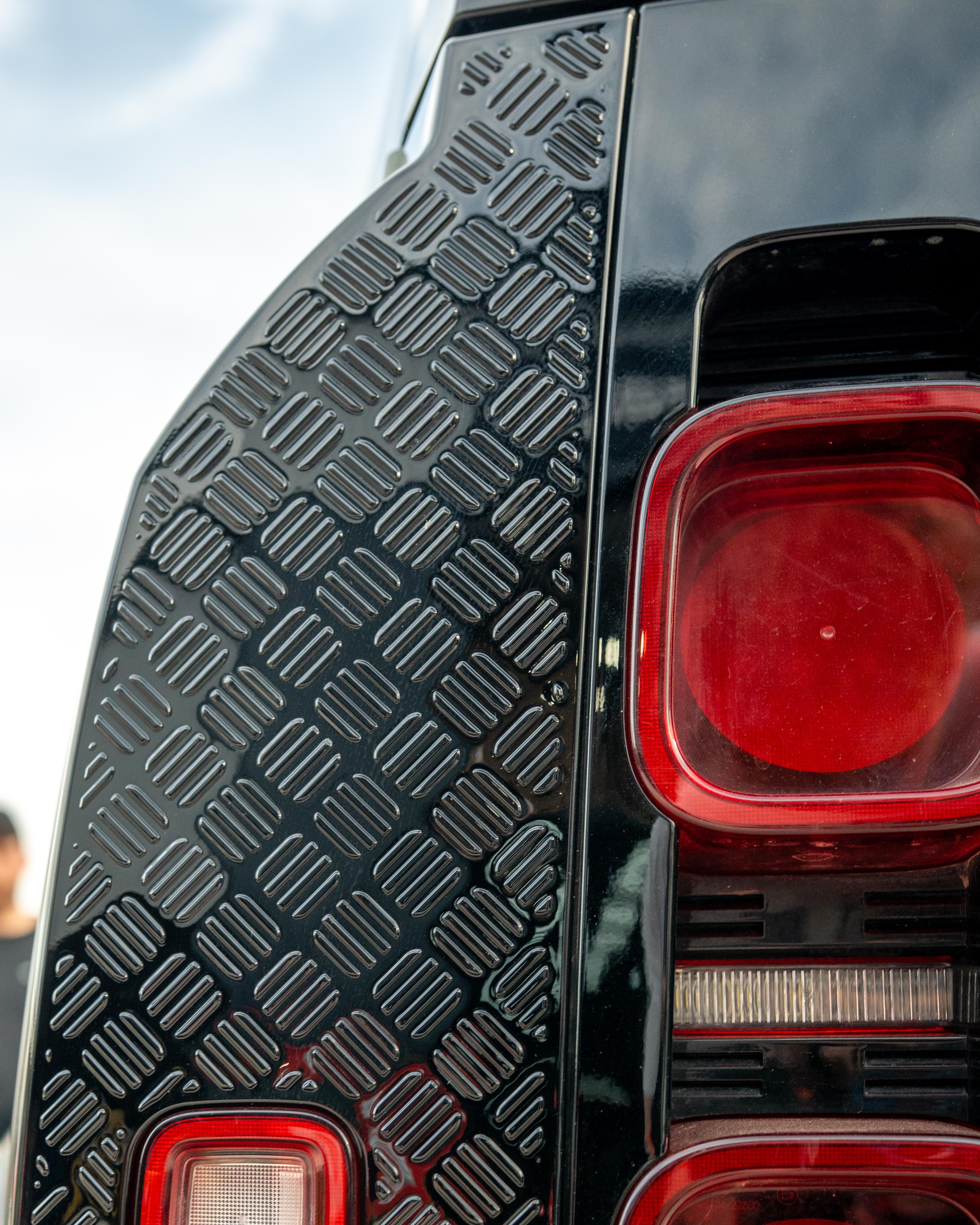 LAND ROVER DEFENDER L663 110 GLOSS BLACK ANTI SCRATCH TRIM SET