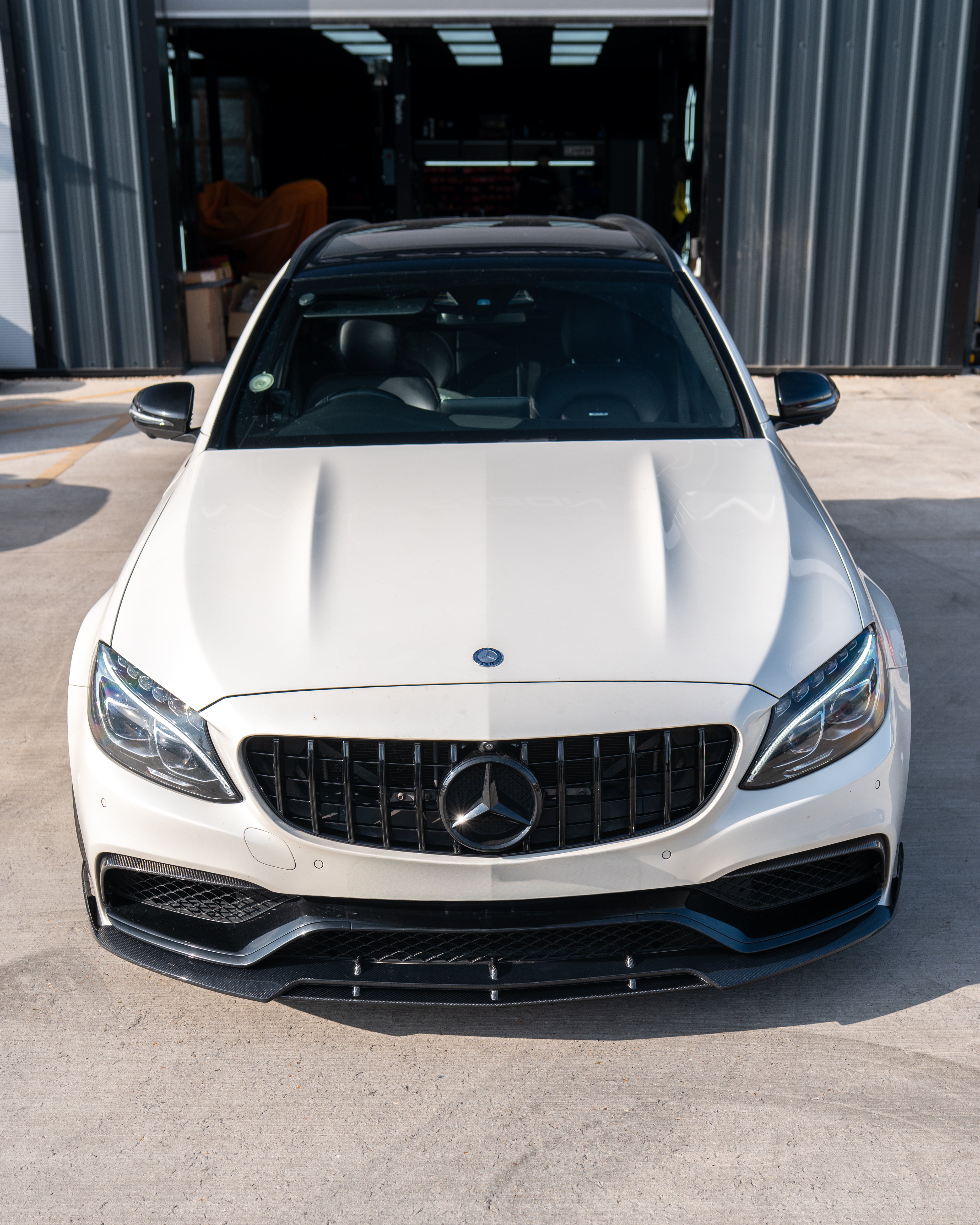 MERCEDES W205 C63 AMG 2014-2018 AMG GT BLACK GRILLE (WITH CAMERA)