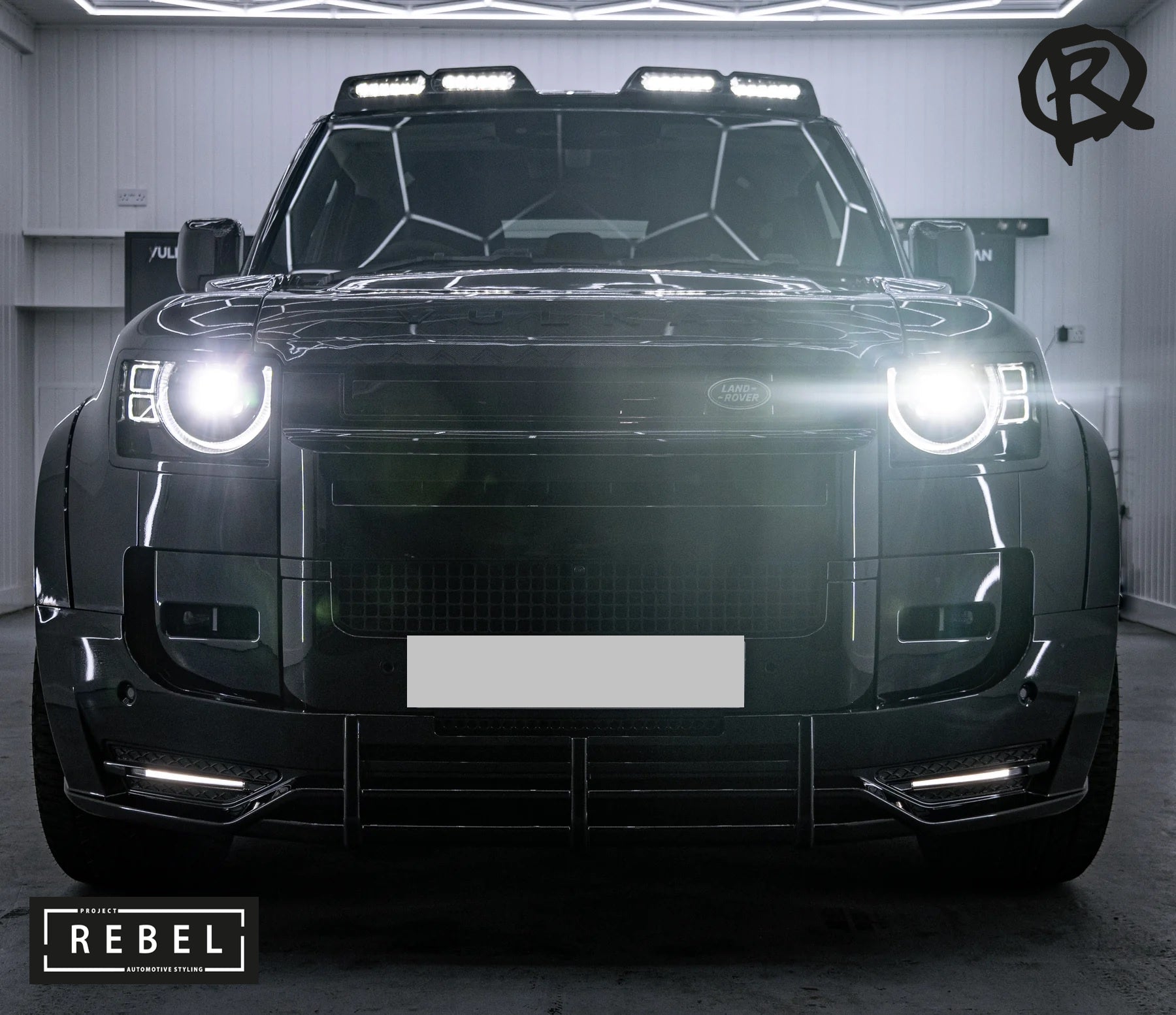 DEFENDER FRONT DRL BUMPER