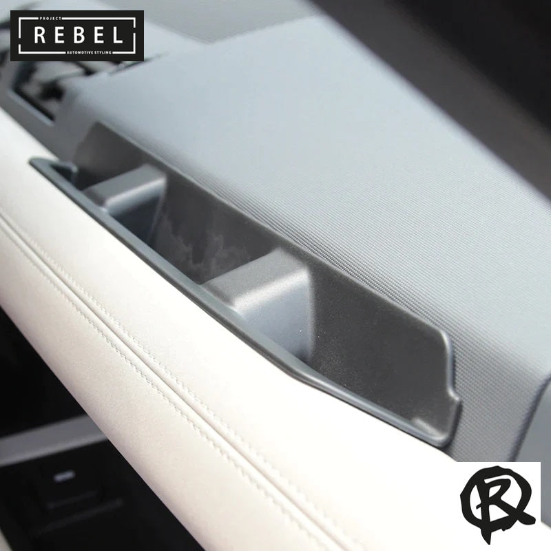 Defender L663 Passenger Handle Storage Box - (ABS Silicone)